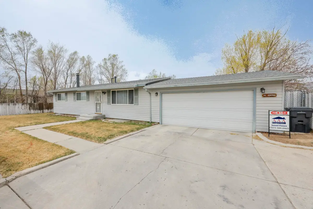 711 Central Street, Rock Springs, WY 82901 - #1