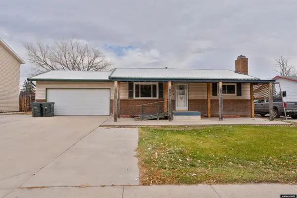 217 S Wind River, Douglas, WY 82633