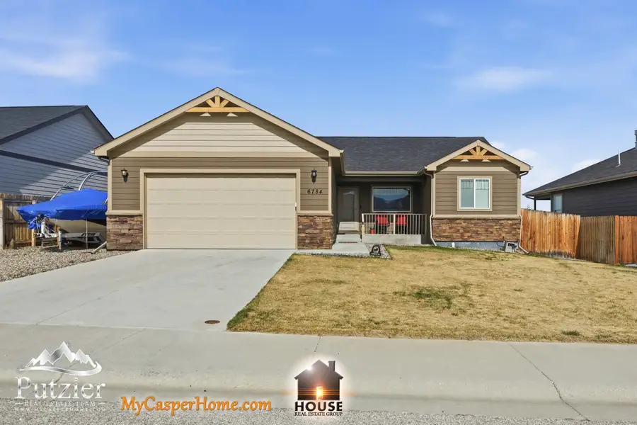 6784 Rogue River Road, Casper, WY 82604 - #2