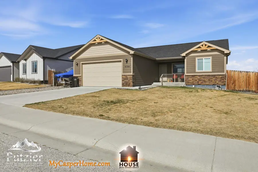 6784 Rogue River Road, Casper, WY 82604 - #3