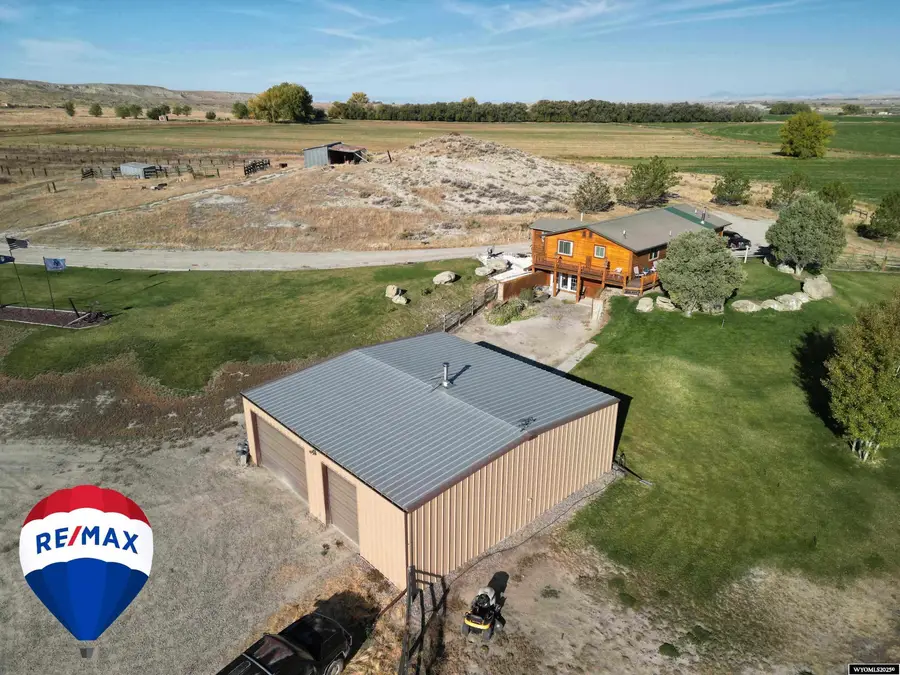 1077 Missouri Valley, Riverton, WY 82501 - #2