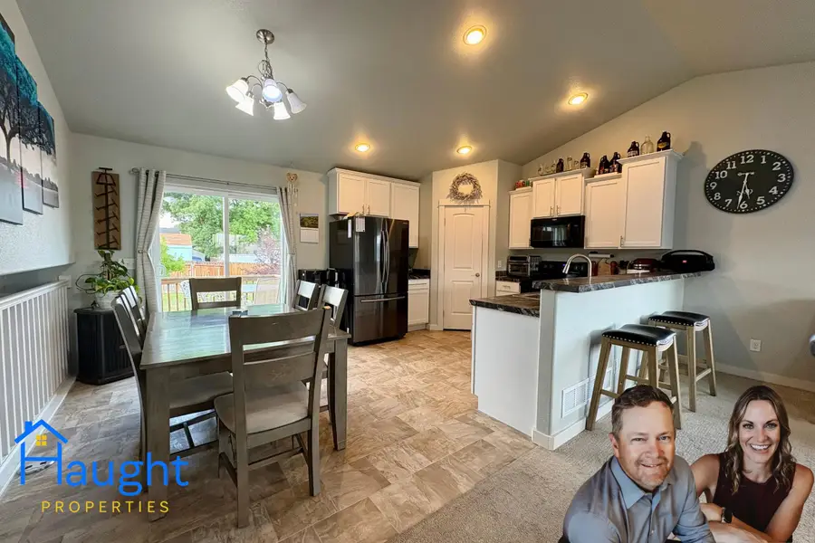 930 Flicker Street, Douglas, WY 82633 - #3