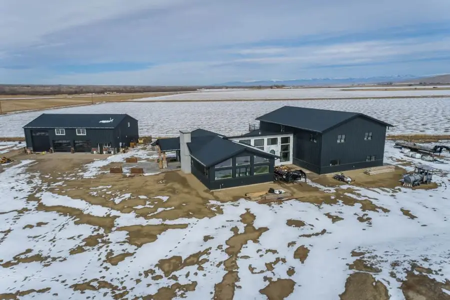 835 N Road 11, Worland, WY 82401 - #2