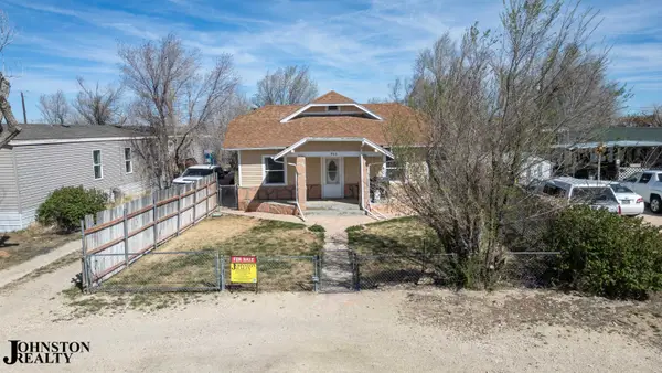 866 Iron, Evansville, WY 82636