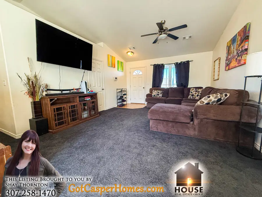 4941 Rimrock Drive, Bar Nunn, WY 82601 - #2