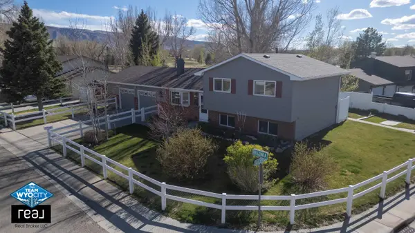 12 Begonia, Casper, WY 82604