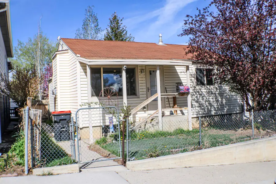 824 Connecticut Avenue, Rock Springs, WY 82901 - #2