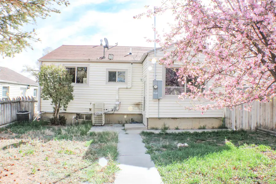 824 Connecticut Avenue, Rock Springs, WY 82901 - #3