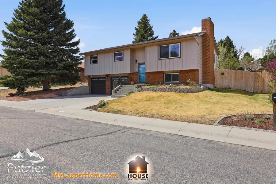 1090 Waterford, Casper, WY 82609 - #3