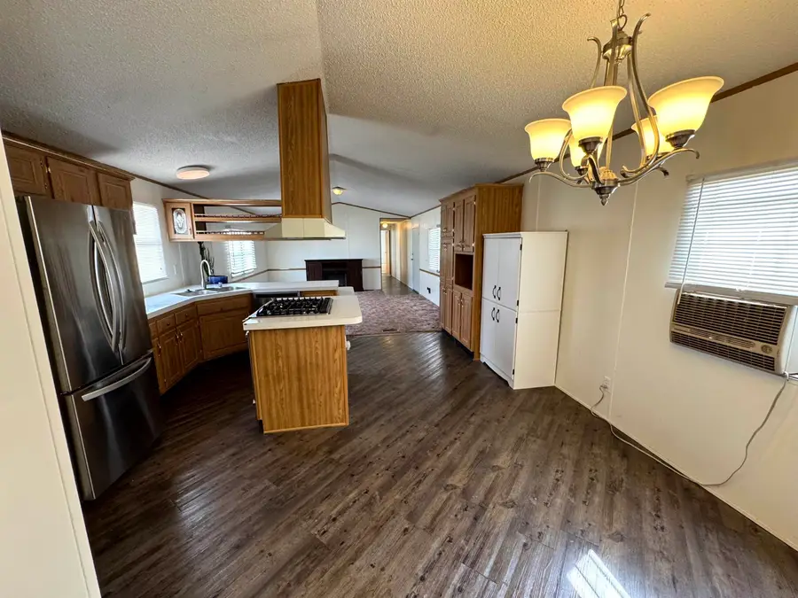 905 Daniel Boone, Green River, WY 82935 - #3