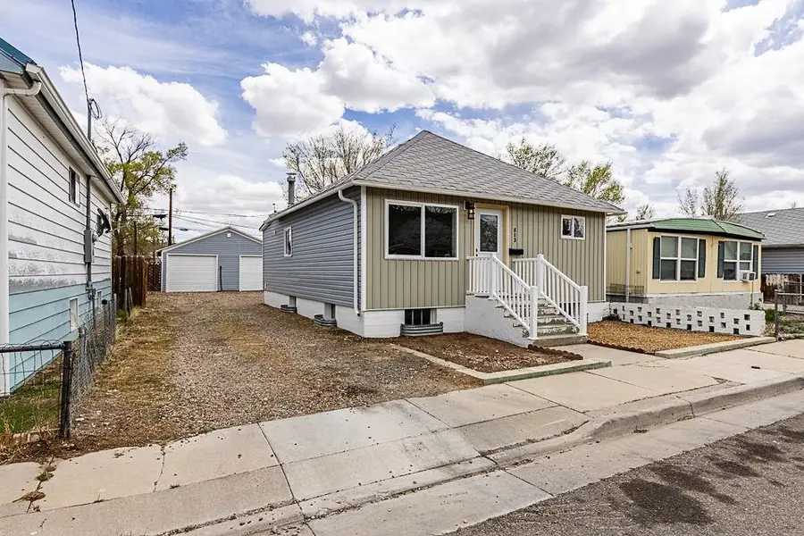 813 West St, Rock Springs, WY 82901 - #2