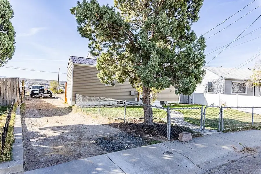 158 Bellview Dr, Rock Springs, WY 82901 - #3