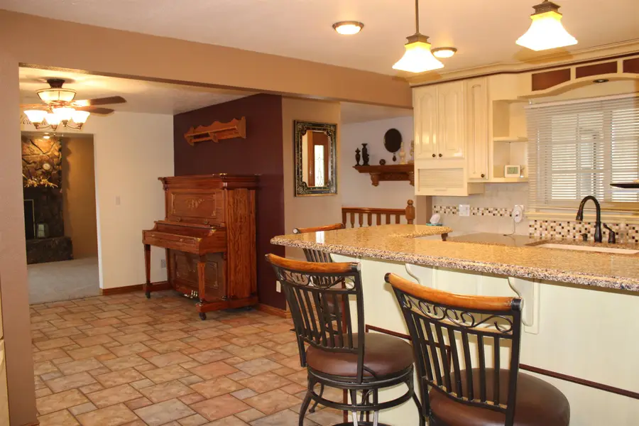 1309 Garnet, Kemmerer, WY 83101 - #3