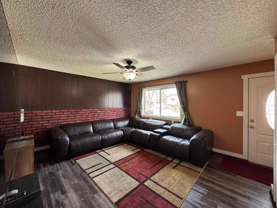 809 N 16th E., Riverton, WY 82501 - #3