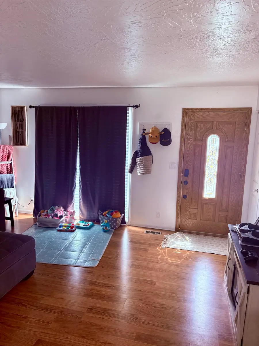 205 Taylor Street, Rock Springs, WY 82901 - #3