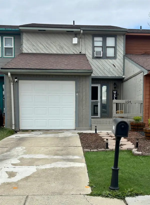 1104 Leal Street, Douglas, WY 82633