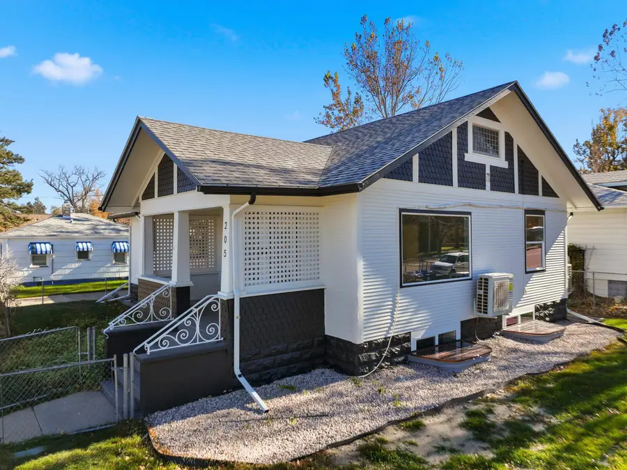 205 E 8th St, Casper, WY 82601 - #3