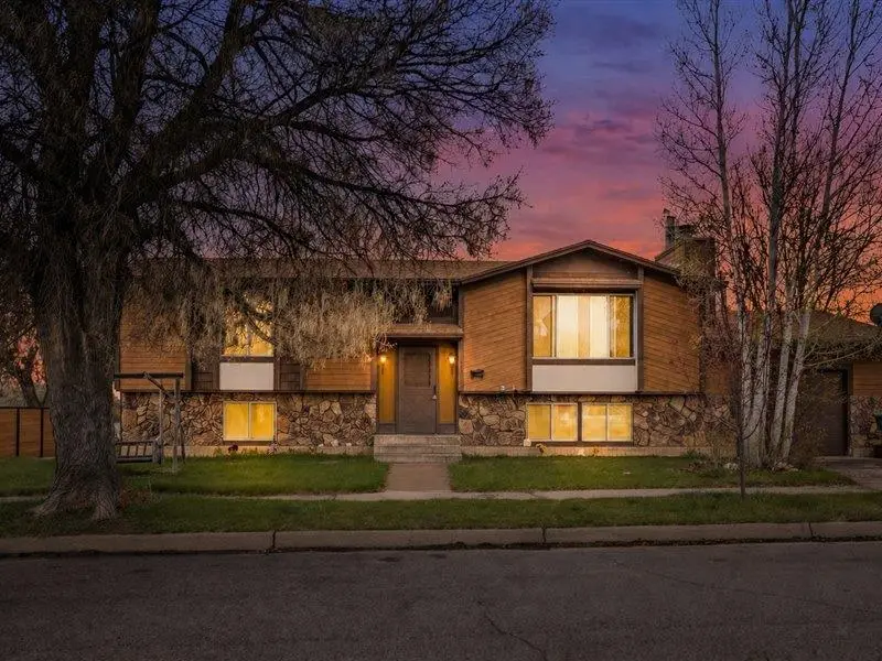 425 7th Street, Evanston, WY 82930 - #2