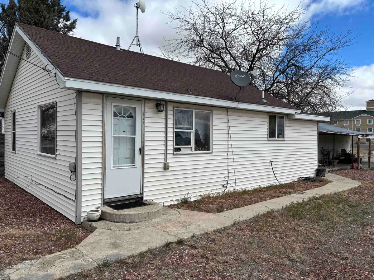 1317 High St Street, Torrington, WY 82240 - #1