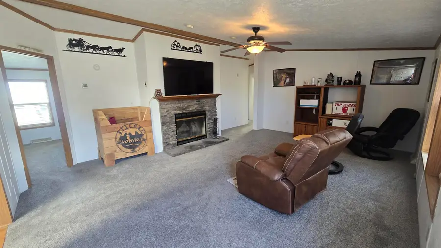 184 Marlatt Rd Rd, Shoshoni, WY 82649 - #2