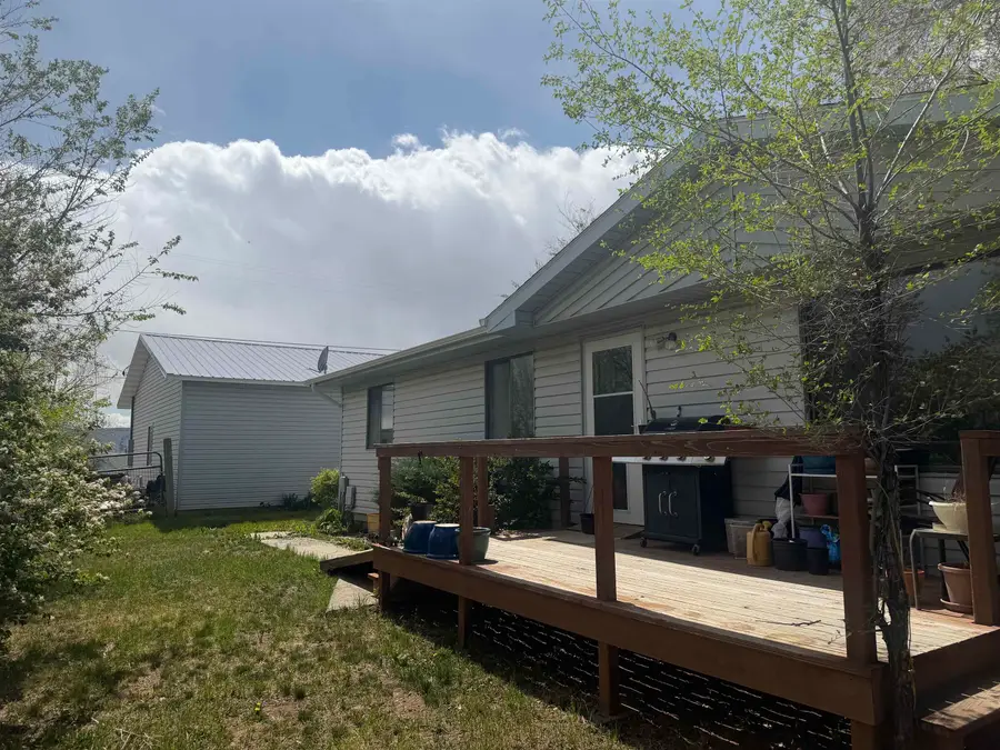 735 Mondell Street, Thermopolis, WY 82443 - #3