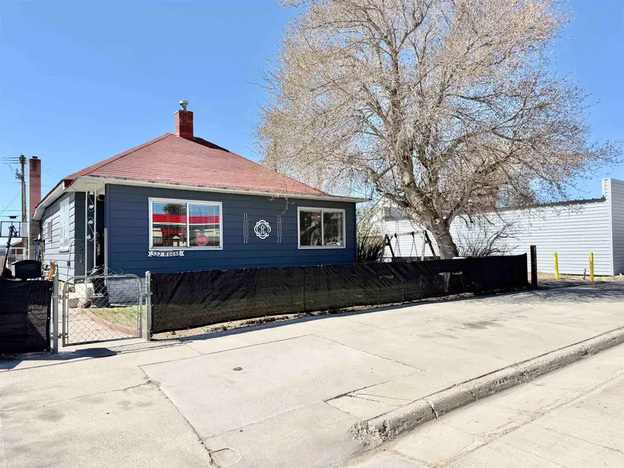 522 Moose St, Kemmerer, WY 83101 - #2