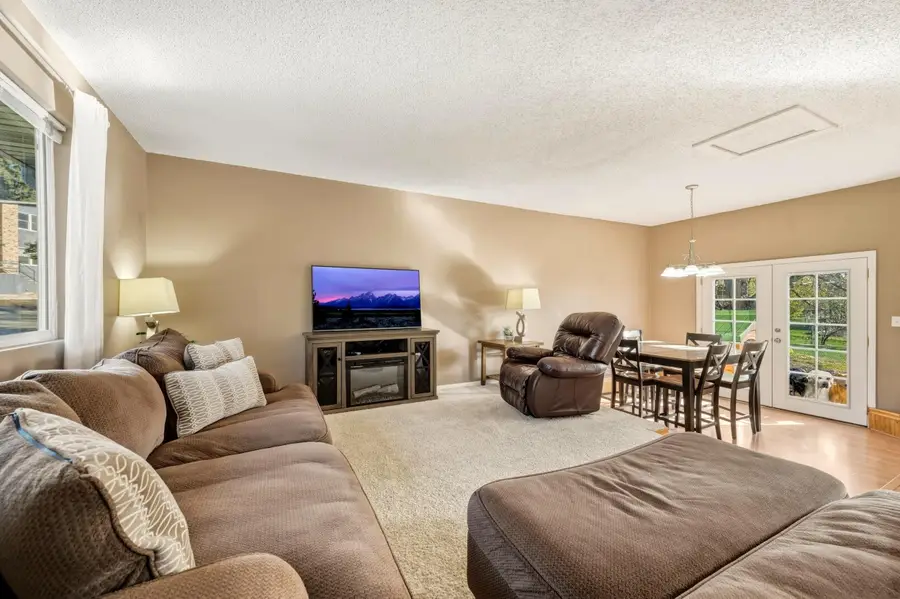 703 Circle Drive, Buffalo, WY 82834-0000 - #2