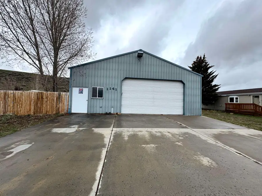 1145 Coal Creek Avenue, Diamondville, WY 83116 - #2