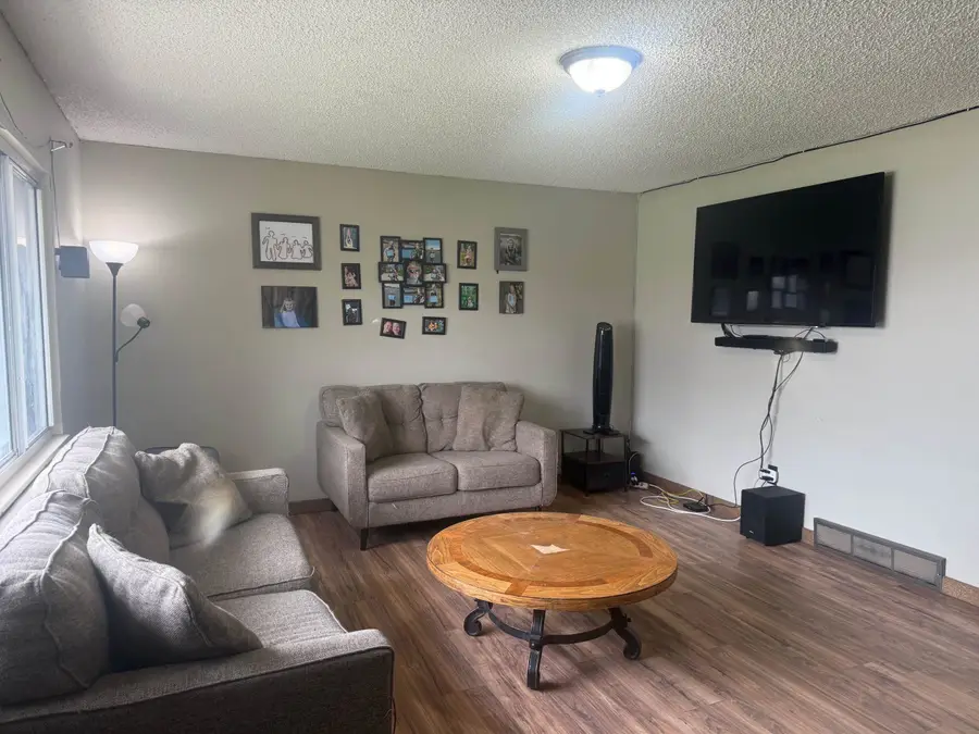 1804 Dundee Dr, Rawlins, WY 82301 - #3