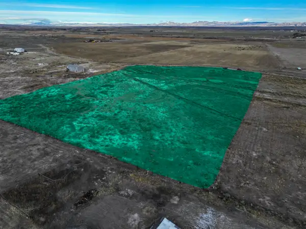 25 Owl View Rd, Riverton, WY 82501
