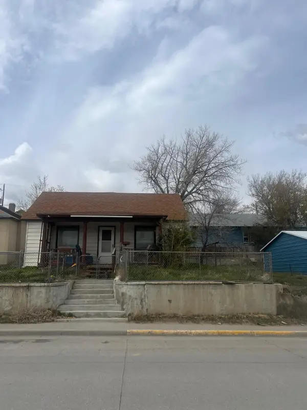 115 E Cedar, Rawlins, WY 82301