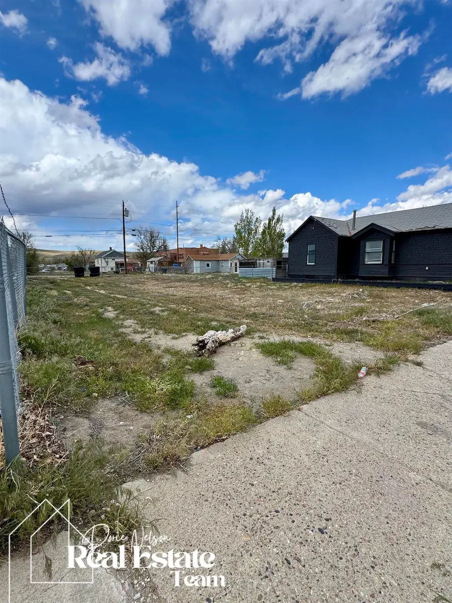 118 E J Street, Casper, WY 82601 - #2