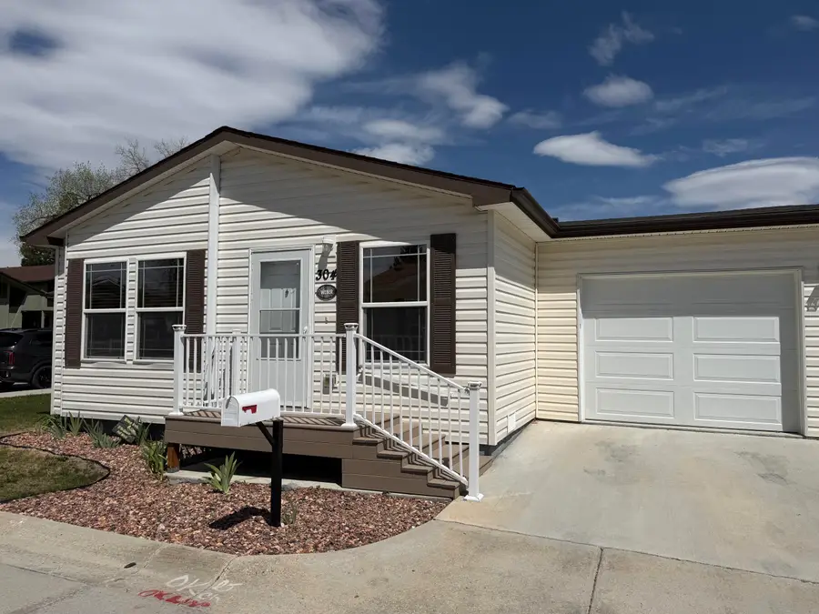 304 F Street, Buffalo, WY 82834 - #2