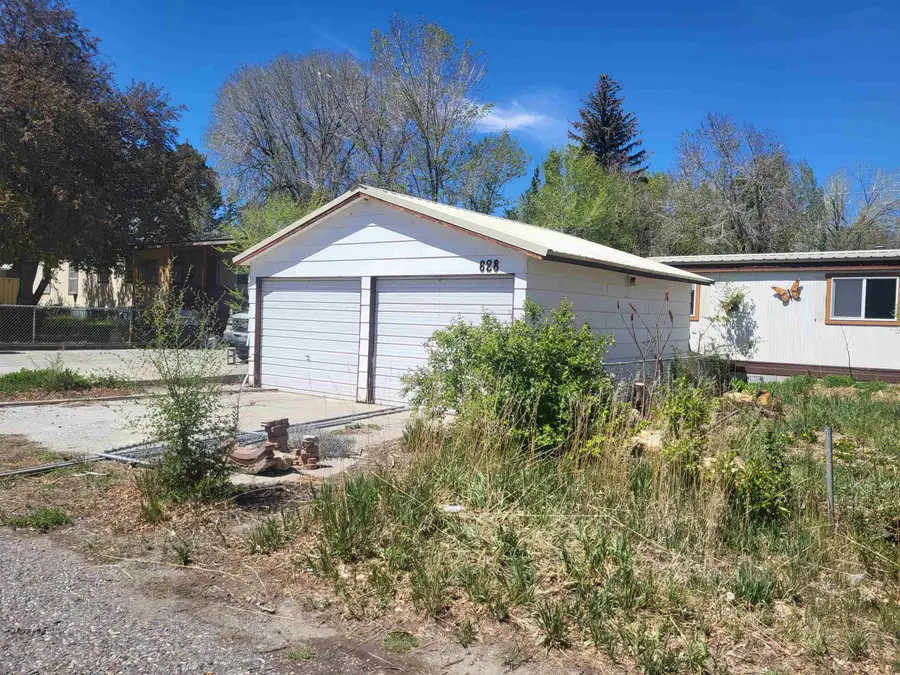 628 Vine, Riverton, WY 82501 - #2
