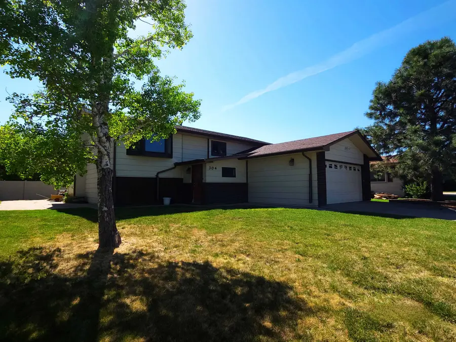 304 20th Street, Wheatland, WY 82201 - #2