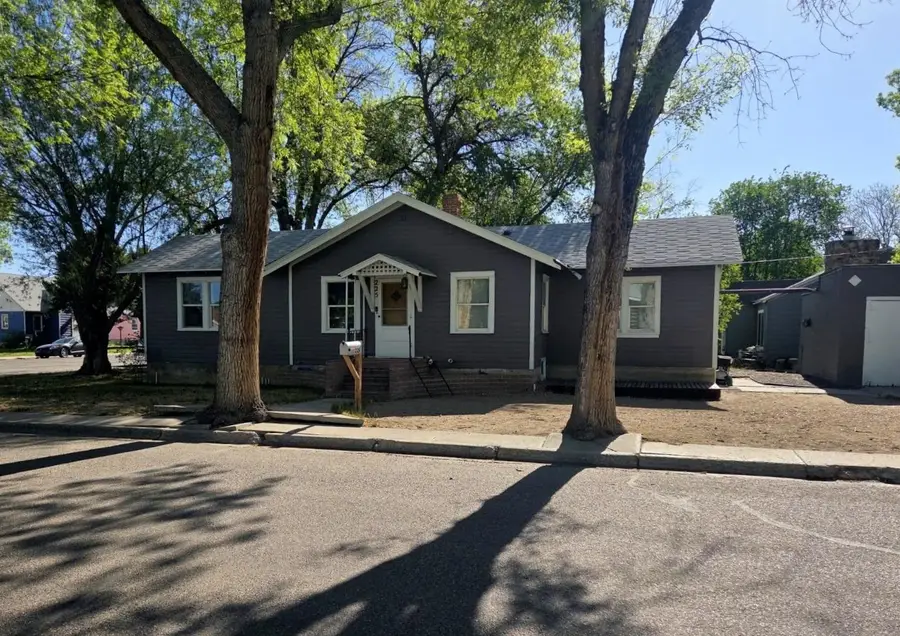 225 N 13th Street, Worland, WY 82401 - #2