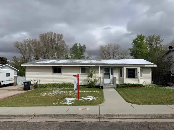 530 Juniper Street, Green River, WY 82935