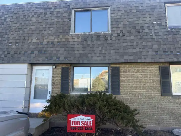 1822 MacTavish Unit 4 Court, Rawlins, WY 82301