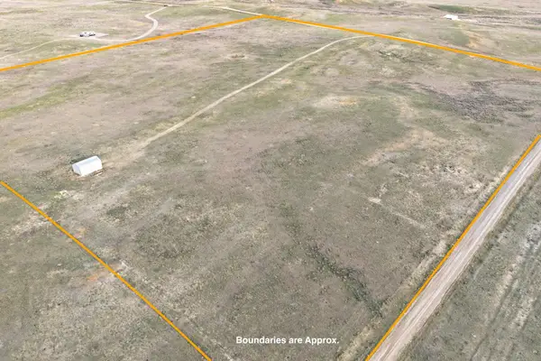 5200 Desperado Dr, Casper, WY 82601