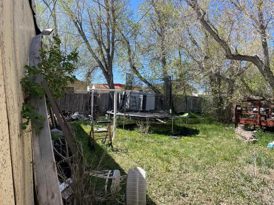 716 W Davis St, Rawlins, WY 82301 - #3