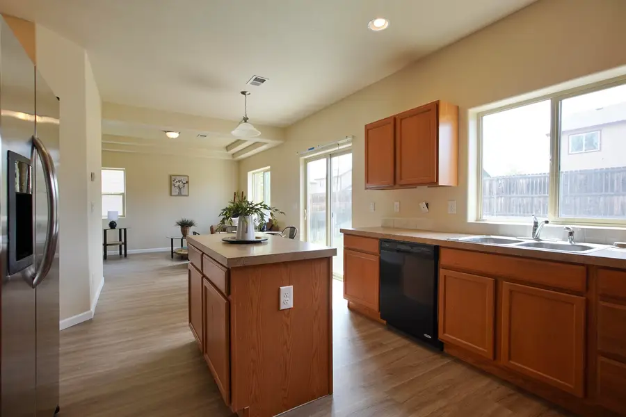 822 Discovery Street, Mills, WY 82644 - #3