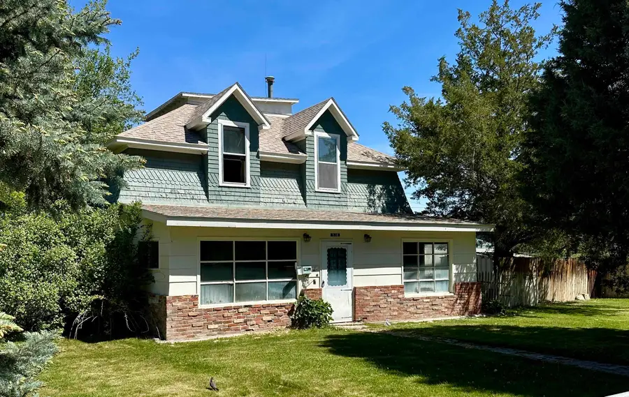 518 W F Street, Basin, WY 82410-0133 - #2