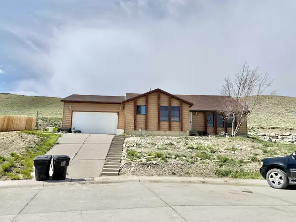 1921 Berry Drive, Kemmerer, WY 83101