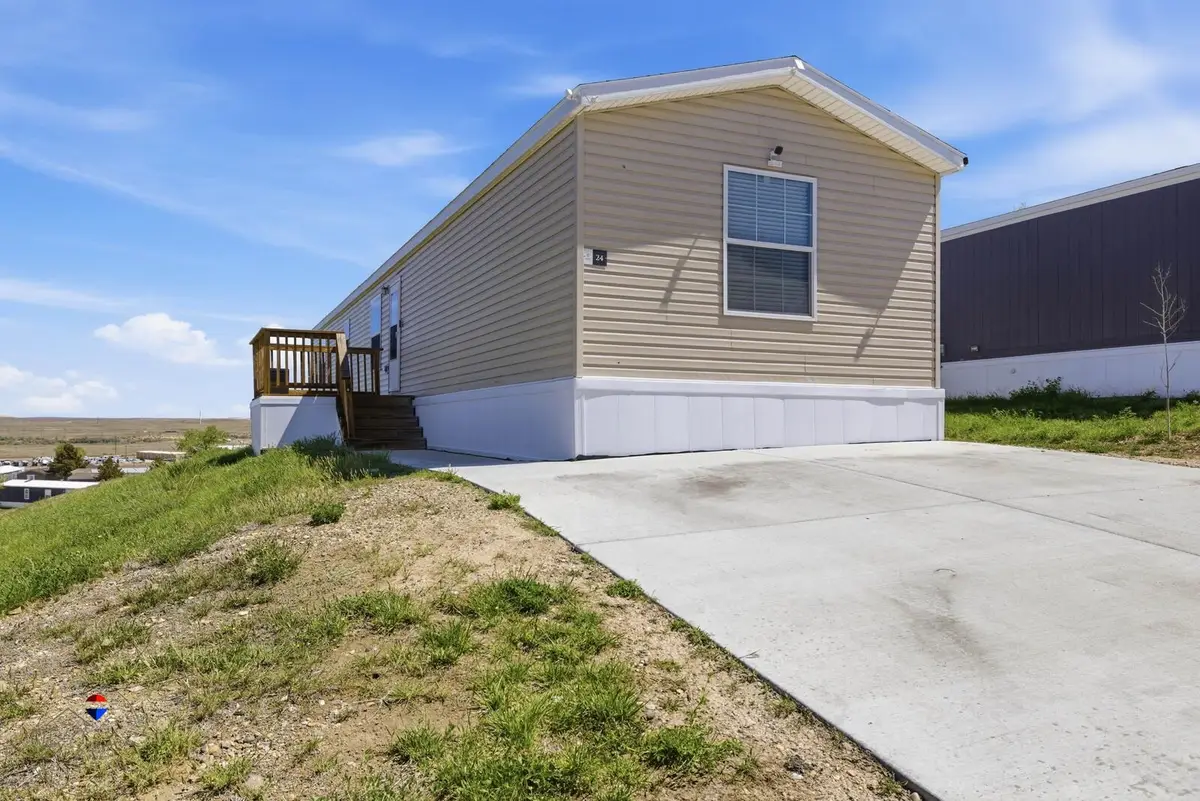 4901 E Lathrop Rd #24, Evansville, WY 82636 - #1