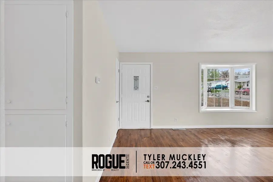 1711 Elk, Casper, WY 82609 - #3