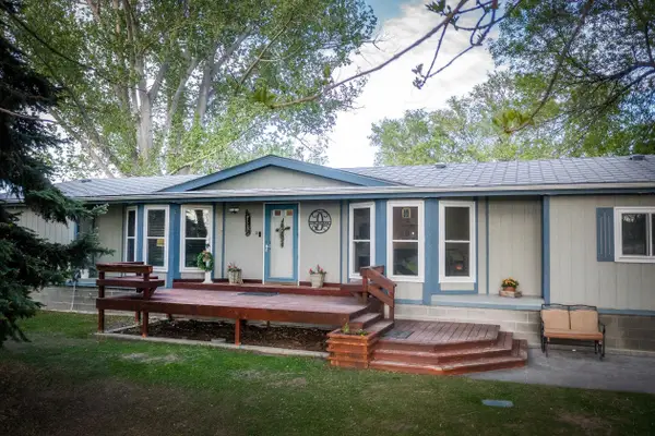 1093 West River Road, Worland, WY 82401