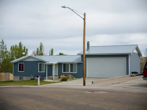 1405 Cliff View Drive, Green River, WY 82935