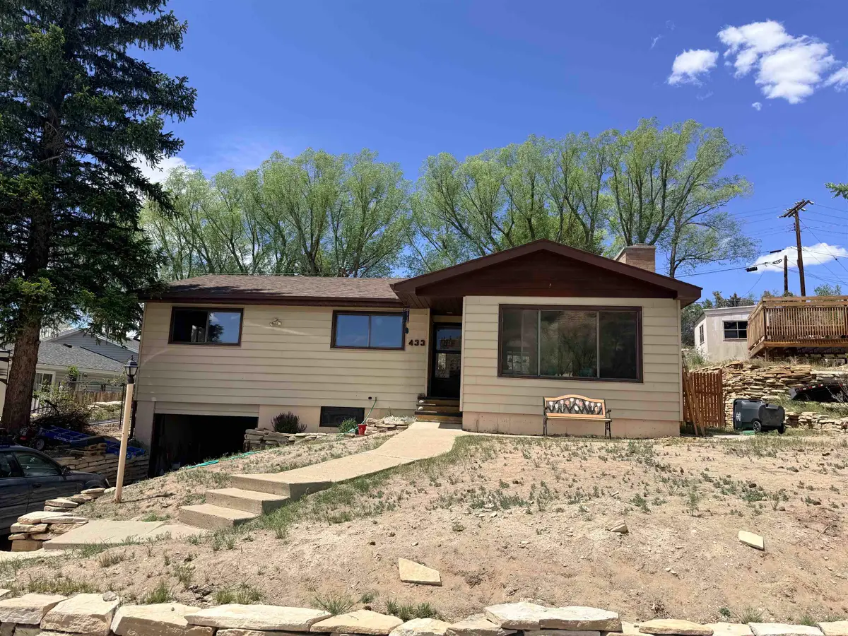 433 Hillcrest Way, Green River, WY 82935 - #1