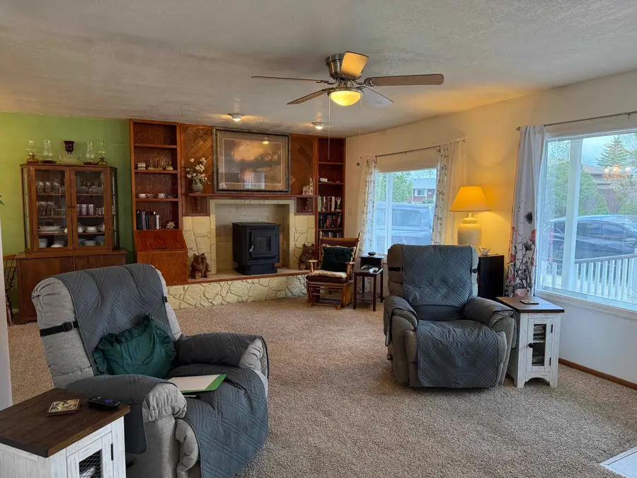 122 Topaz, Rock Springs, WY 82901-6648 - #3