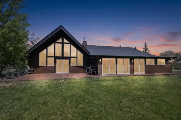 201 Broken Circle Dr, Evanston, WY 82930